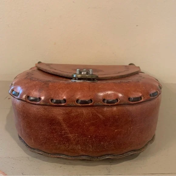 VTG 60s/70s Stamped Leather Tooled Shoulder Bag